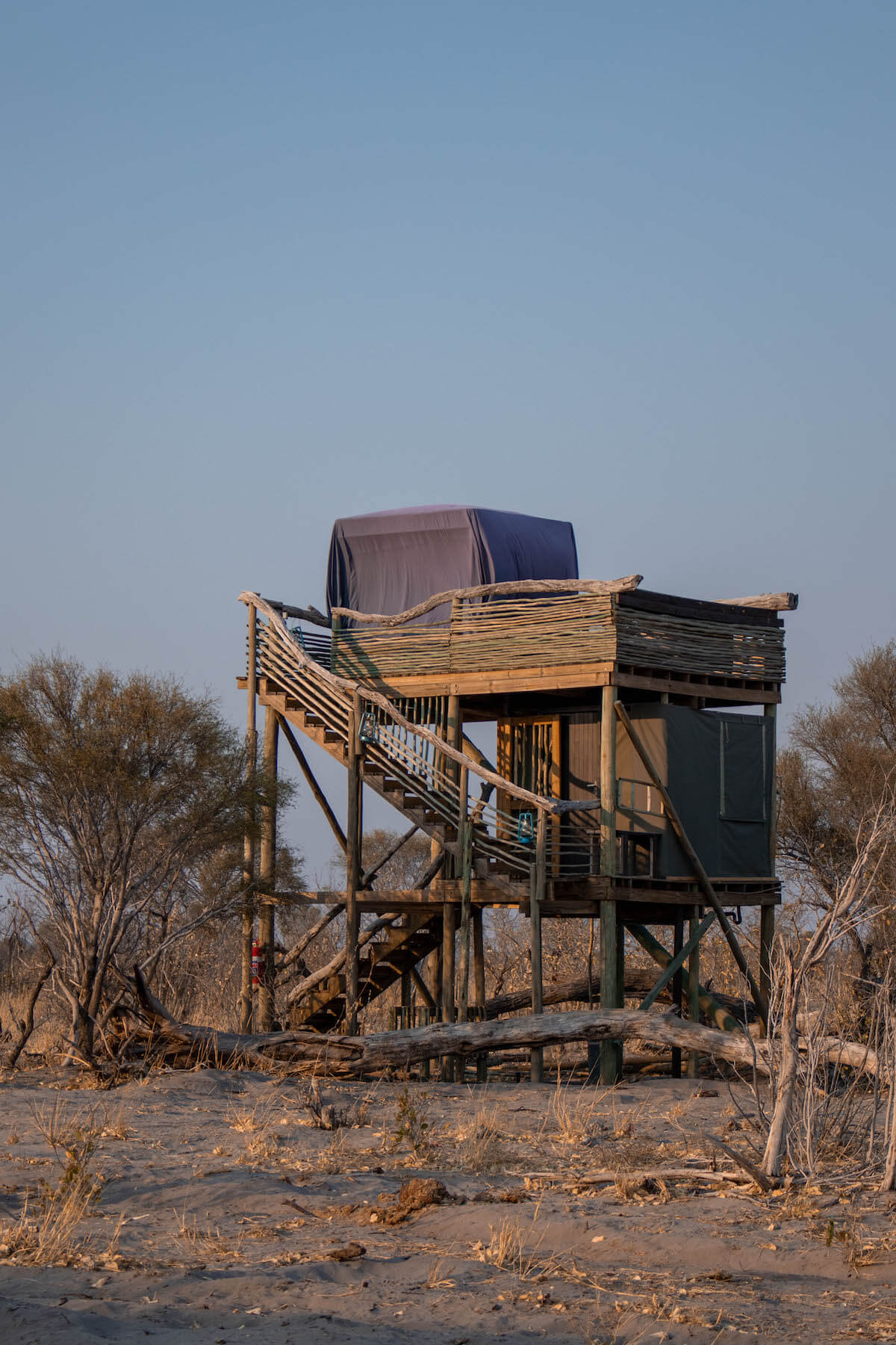 Dormint a Skybeds una habitació a l’aire lliure a Botswana