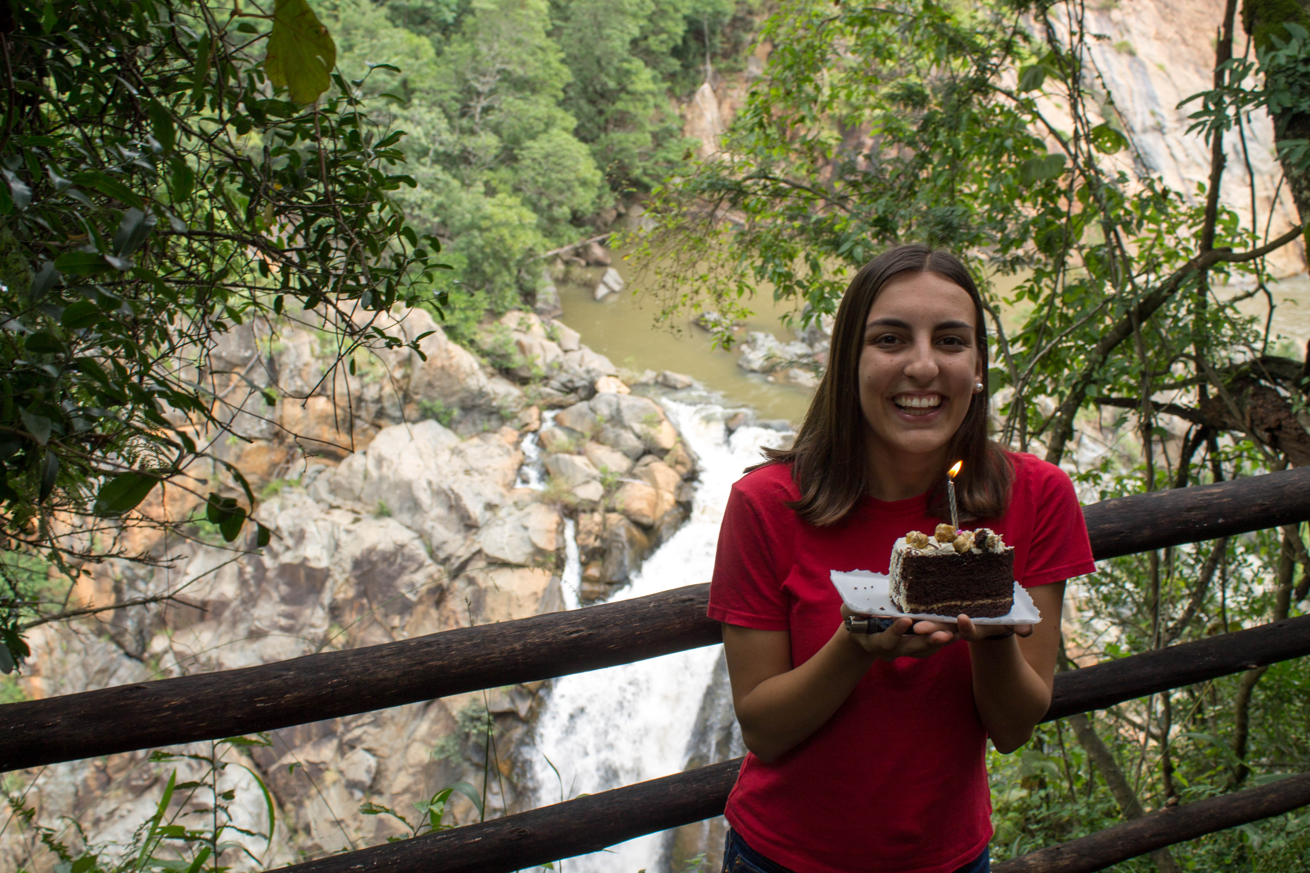 Mantenga Waterfall