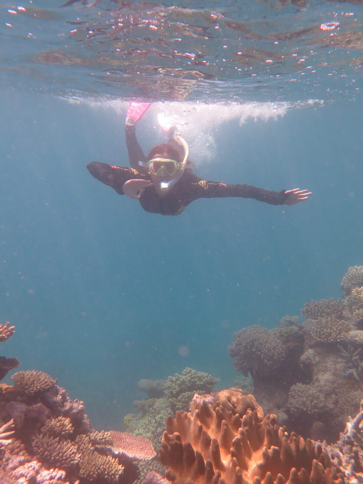 I'M 8 HOURS AHEAD Bucket List: snorkelling the Great Barrier Reef