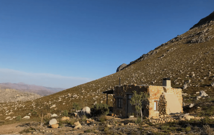 Coolest Airbnbs near Cape Town -
Cederberg lost in the mountains