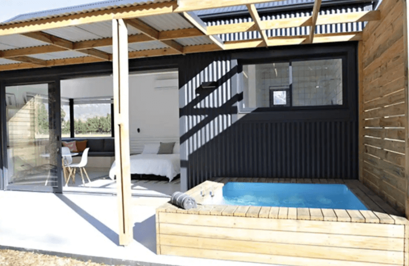 Coolest Airbnbs near Cape Town - suites with plunge pool