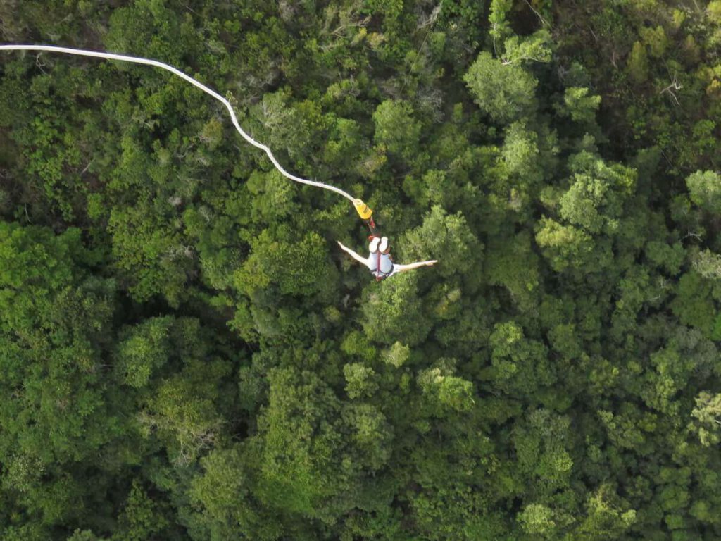 Bungee jumping from Bloukrans bridge