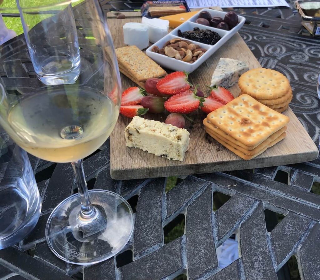 Wine, cheese and crackers boarda